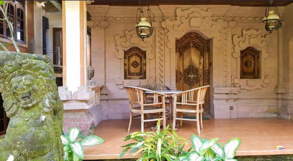 Darma Yogi House Hotel Ubud  Exterior photo