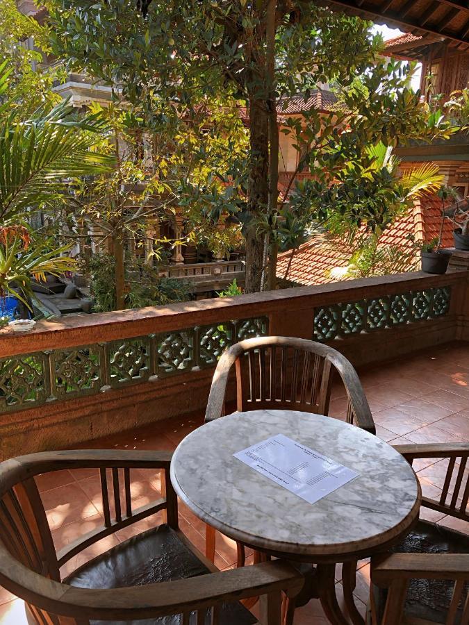 Darma Yogi House Hotel Ubud  Exterior photo